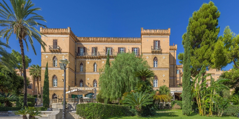 villa-igiea_0000_Villa_Igiea_a_Palermo_lato_giardino